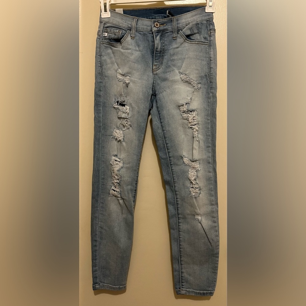 Kancan light washed distressed skinny jeans